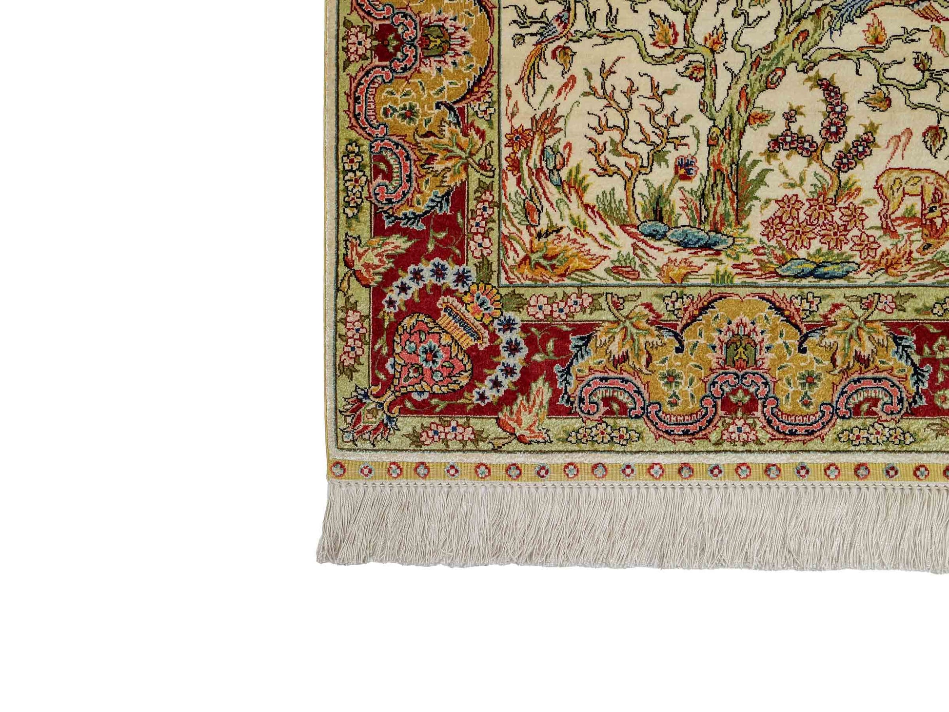 Sehr feiner, handgeknüpfter Khademi Orientteppich mit Ghom Design aus reiner Seide, gold, creme, weiß, rot, beige. 94x62 cm. Vertrieb durch Jupiter Intl.