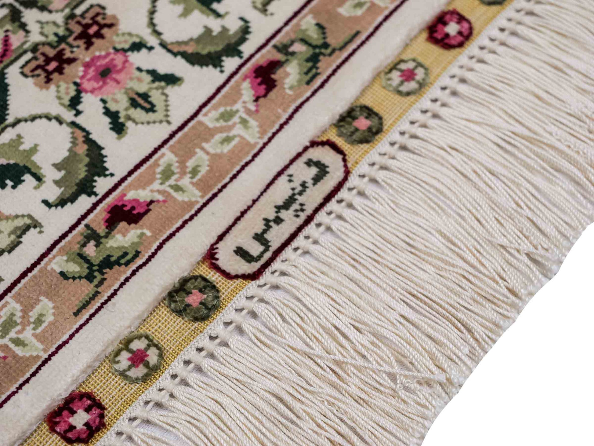 Sehr feiner, handgeknüpfter Khademi Orientteppich mit Hereke Design aus reiner Seide, weiß, creme. 122x78 cm. Vertrieb durch Jupiter Intl.