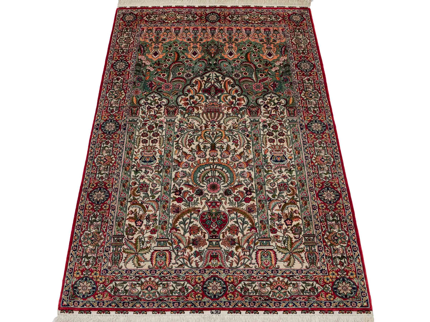 Sehr feiner, handgeknüpfter Khademi Orientteppich mit Hereke Design aus reiner Seide, rot, creme, mulitcolor. 123x79 cm. Vertrieb durch Jupiter Intl.