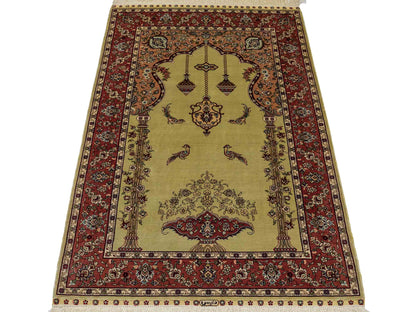 Sehr feiner, handgeknüpfter Khademi Orientteppich mit Hereke Design aus reiner Seide, rosa, grün. 124x79 cm. Vertrieb durch Jupiter Intl.