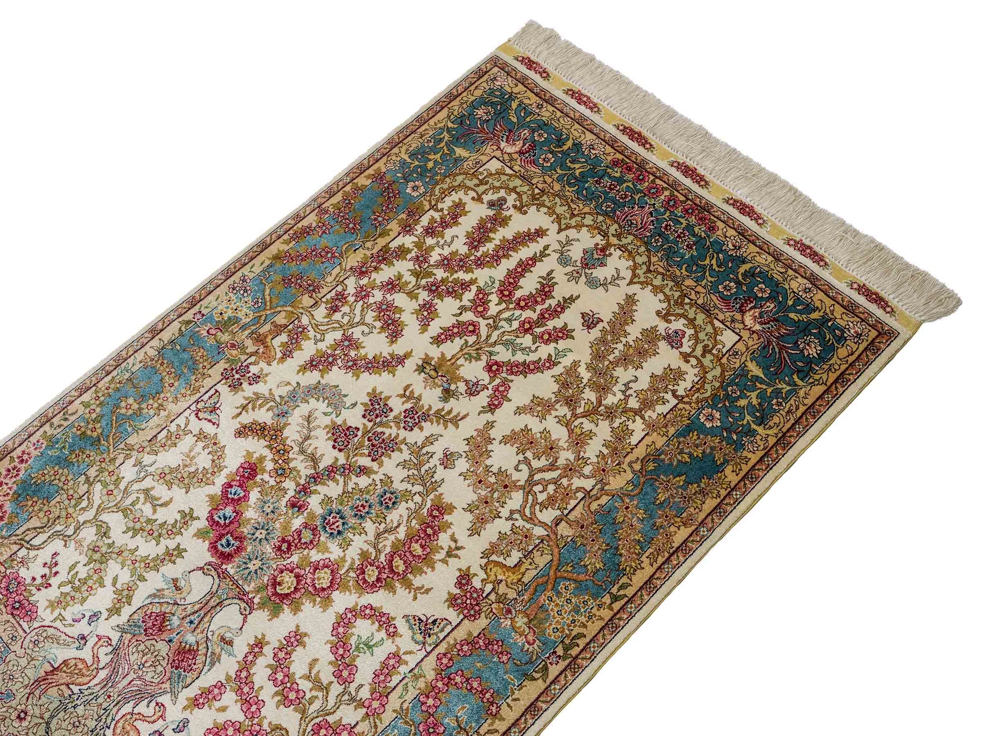 Sehr feiner, handgeknüpfter Khademi Orientteppich mit Hereke Design aus reiner Seide, creme, weiß, blau. 129x78 cm. Vertrieb durch Jupiter Intl.
