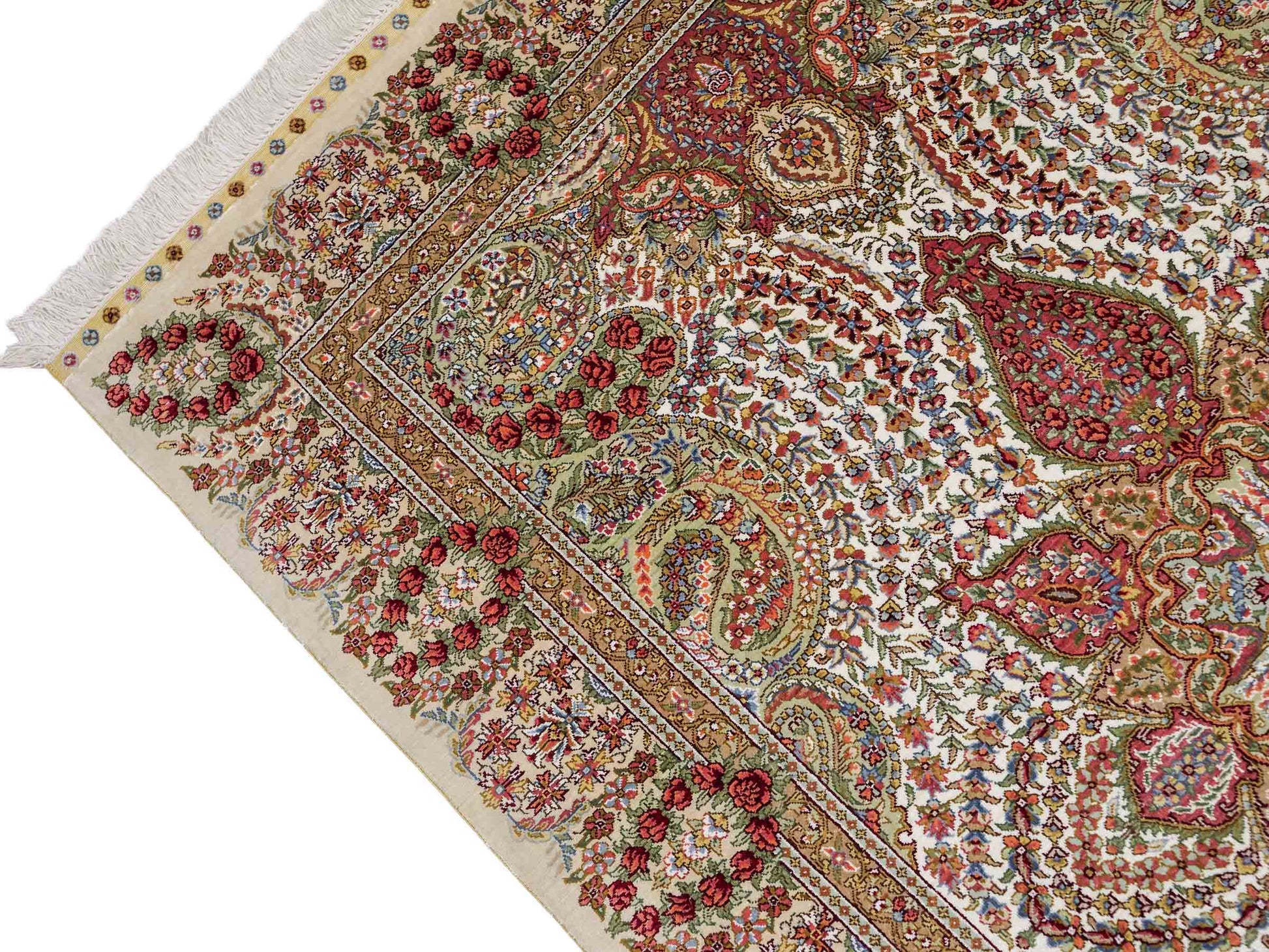 Sehr feiner, handgeknüpfter, chinesischer Khademi Hereke aus Seide, creme. 154x79 cm. Vertrieb durch Jupiter Intl.