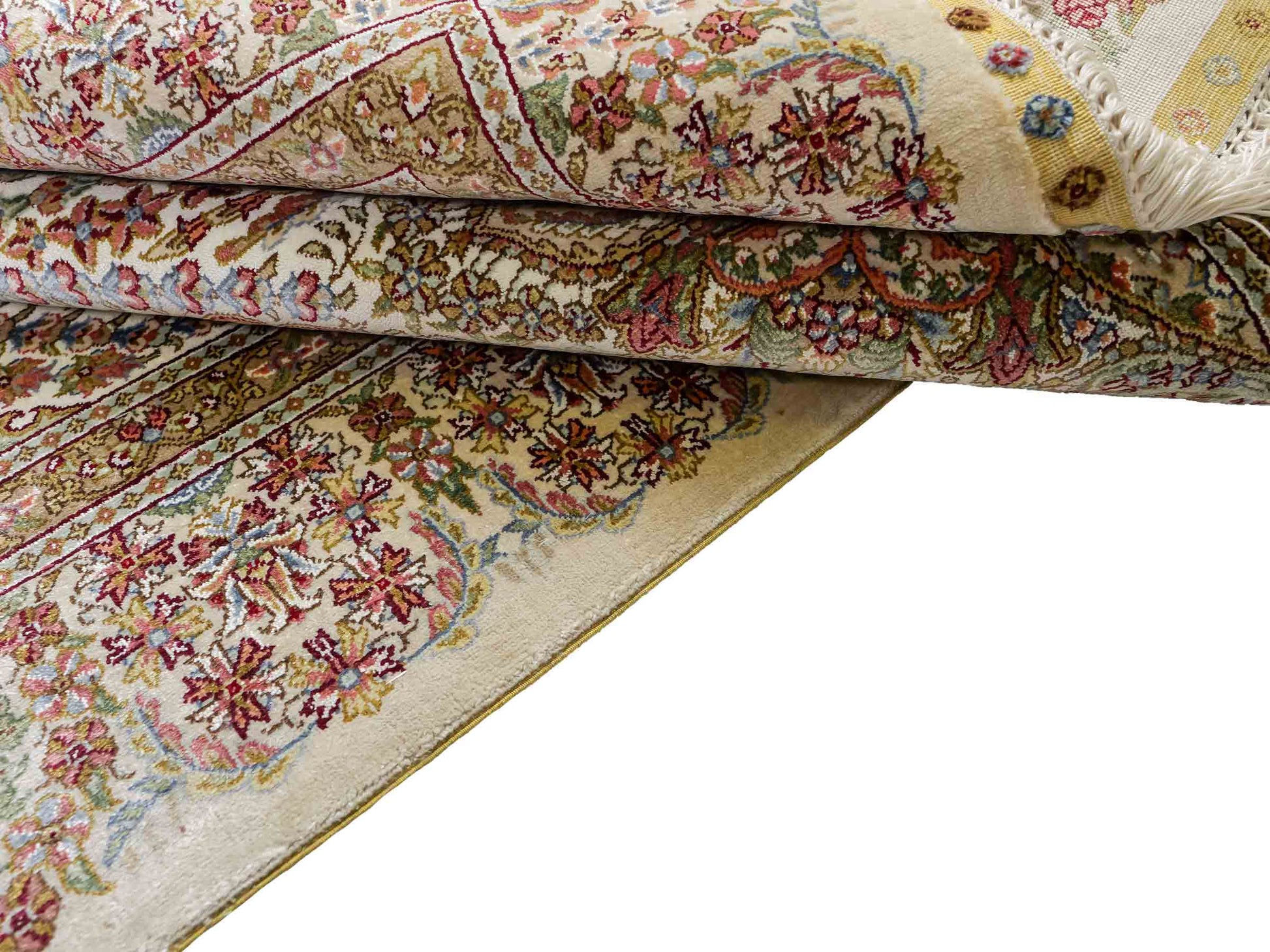 Sehr feiner, handgeknüpfter, chinesischer Khademi Hereke aus Seide, creme. 154x79 cm. Vertrieb durch Jupiter Intl.