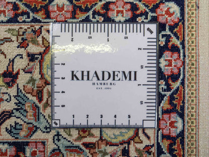 Sehr feiner, handgeknüpfter Khademi Orientteppich mit Hereke Design aus reiner Seide, weiß, creme. 154x92 cm. Vertrieb durch Jupiter Intl.