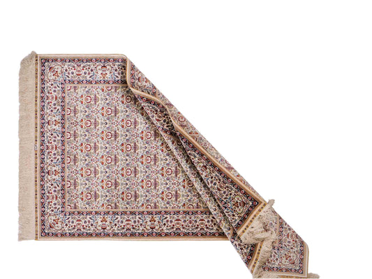 Sehr feiner, handgeknüpfter Khademi Orientteppich mit Hereke Design aus reiner Seide, weiß, creme. 154x92 cm. Vertrieb durch Jupiter Intl.