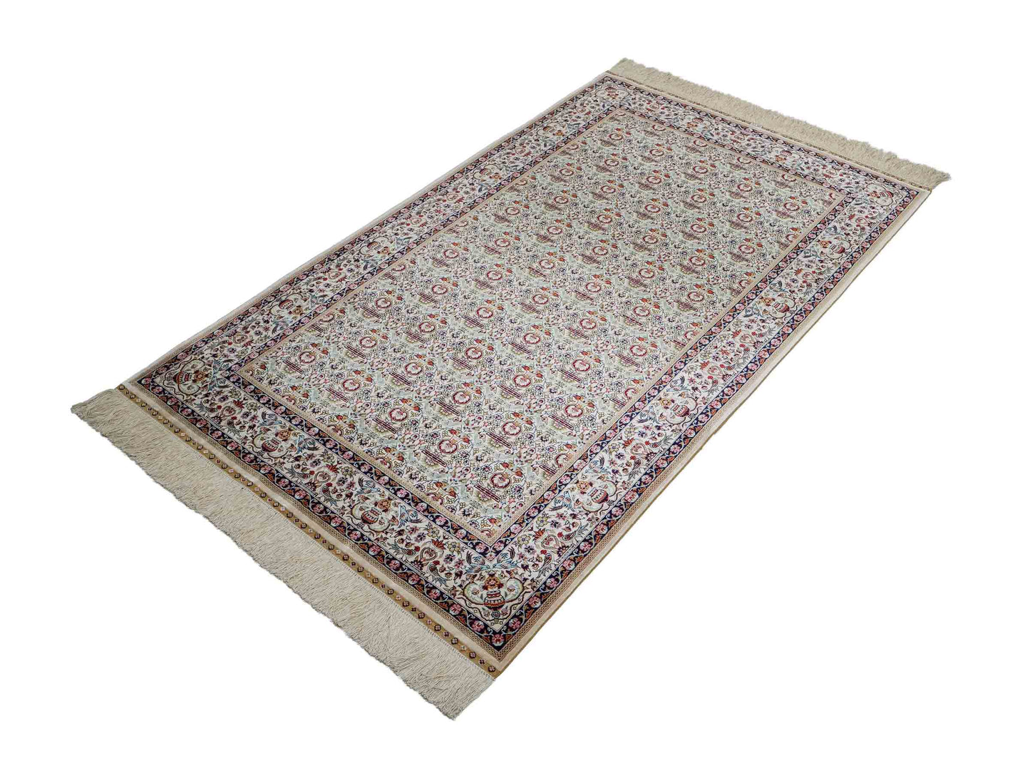 Sehr feiner, handgeknüpfter Khademi Orientteppich mit Hereke Design aus reiner Seide, weiß, creme. 154x92 cm. Vertrieb durch Jupiter Intl.