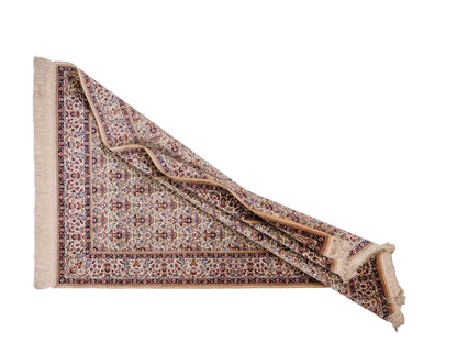 Sehr feiner, handgeknüpfter Khademi Orientteppich mit Hereke Design aus reiner Seide, weiß, creme. 154x92 cm. Vertrieb durch Jupiter Intl.