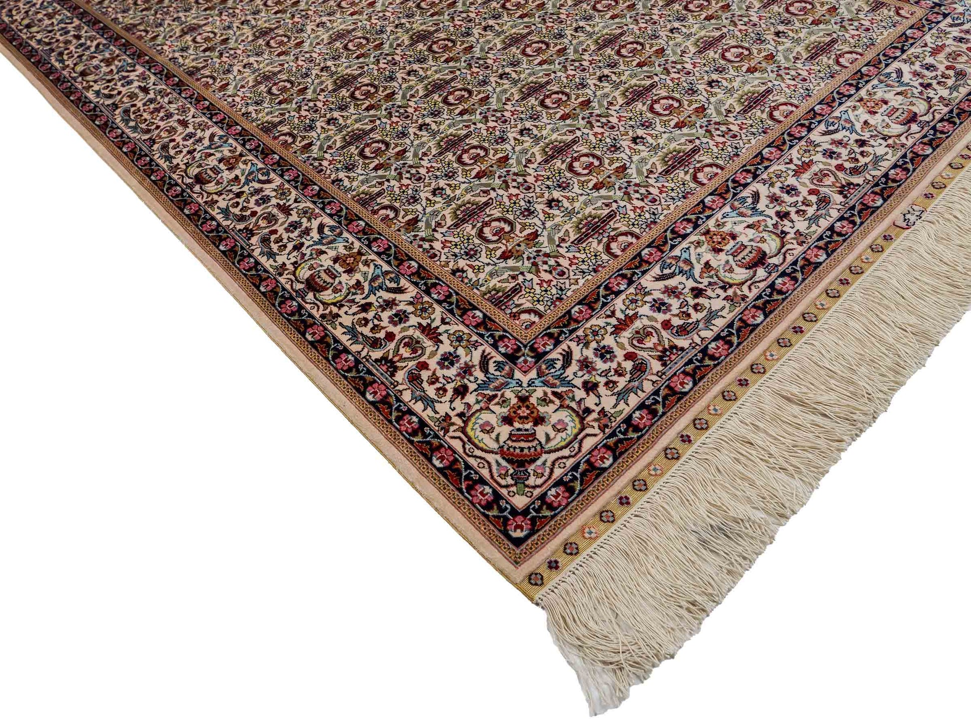 Sehr feiner, handgeknüpfter Khademi Hereke Orientteppich aus Seide, weiß. 155x92 cm. Vertrieb durch Jupiter Intl.