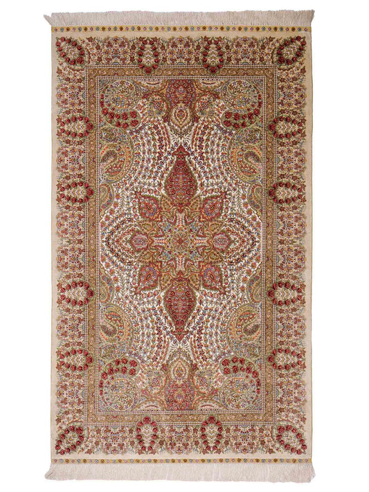 Sehr feiner, handgeknüpfter Khademi Hereke Orientteppich aus Seide, creme. 156x94 cm. Vertrieb durch Jupiter Intl.