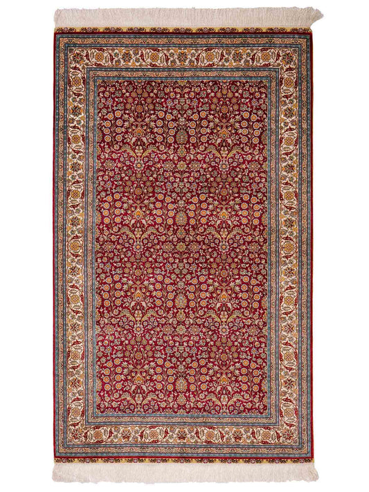 Sehr feiner, handgeknüpfter Khademi Hereke Orientteppich aus Seide, rot. 156x94 cm. Vertrieb durch Jupiter Intl.