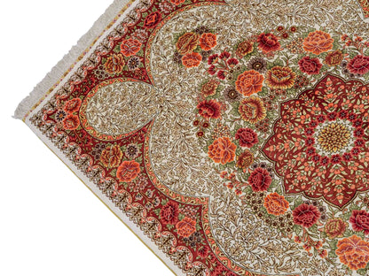 Sehr feiner, handgeknüpfter Khademi Hereke Orientteppich aus Seide, creme. 156x94 cm. Vertrieb durch Jupiter Intl.