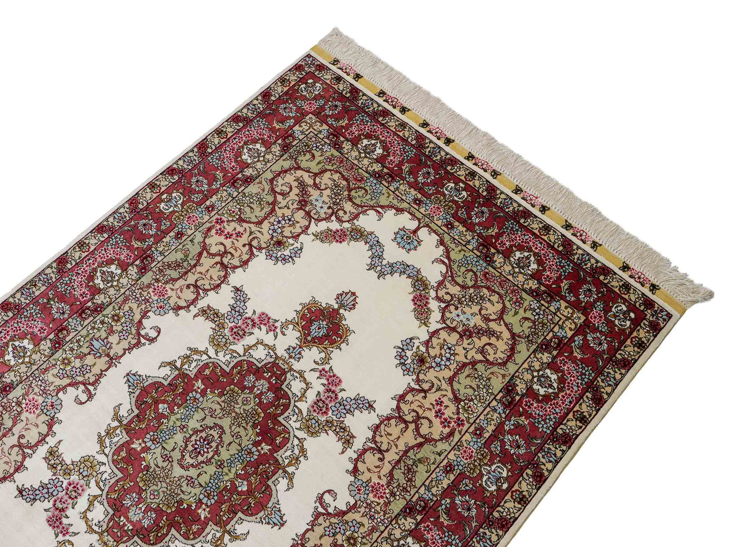 Sehr feiner, handgeknüpfter Khademi Orientteppich mit Hereke Design aus reiner Seide, weiß, creme, rosa. 156x94 cm. Vertrieb durch Jupiter Intl.