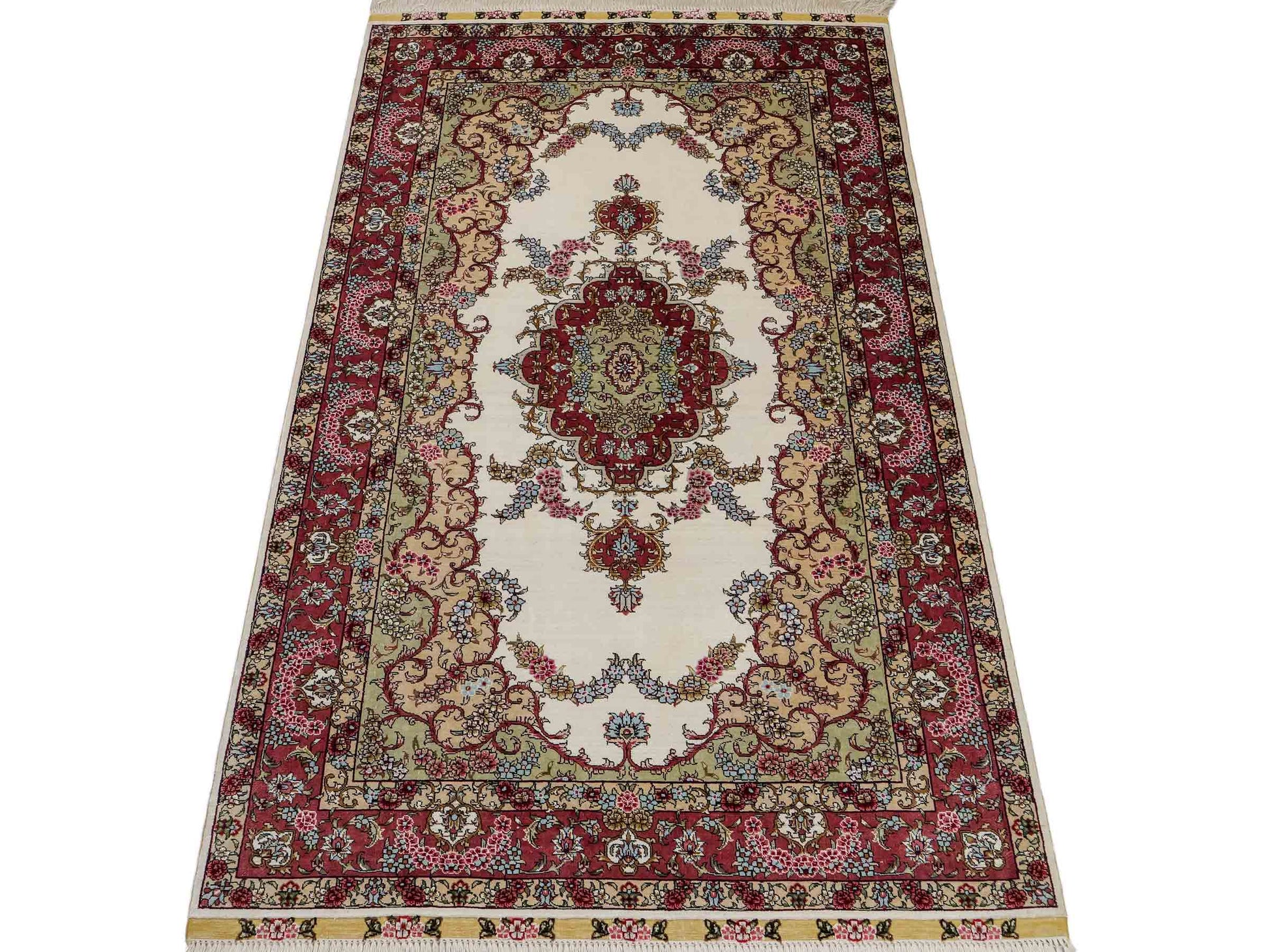 Sehr feiner, handgeknüpfter Khademi Orientteppich mit Hereke Design aus reiner Seide, weiß, creme, rosa. 156x94 cm. Vertrieb durch Jupiter Intl.
