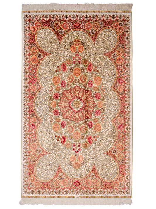 Sehr feiner, handgeknüpfter Khademi Hereke Orientteppich aus Seide, creme. 156x96 cm. Vertrieb durch Jupiter Intl.