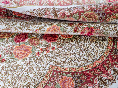 Sehr feiner, handgeknüpfter Khademi Hereke Orientteppich aus Seide, creme. 156x96 cm. Vertrieb durch Jupiter Intl.