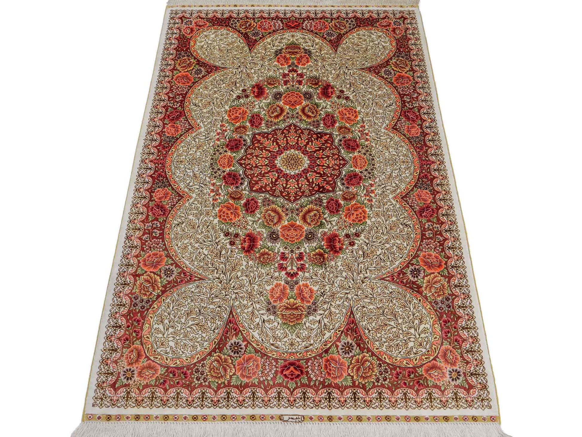 Sehr feiner, handgeknüpfter Khademi Hereke Orientteppich aus Seide, creme. 156x96 cm. Vertrieb durch Jupiter Intl.