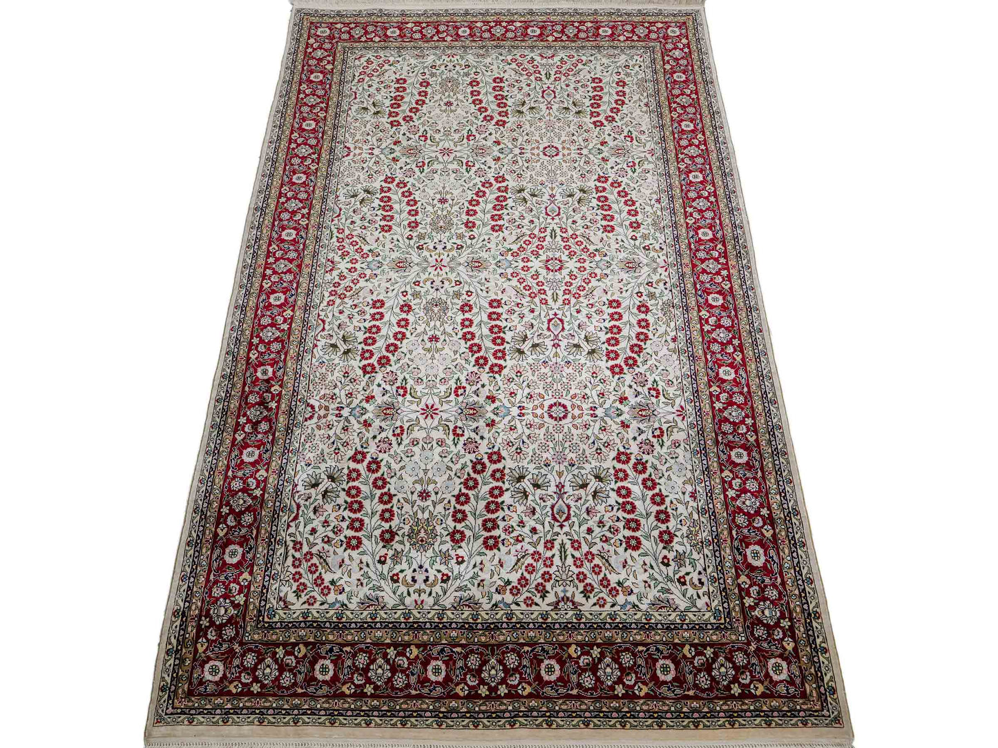Sehr feiner, handgeknüpfter Khademi Orientteppich mit Hereke Design aus reiner Seide, creme, weiß, rot. 157x94 cm. Vertrieb durch Jupiter Intl.