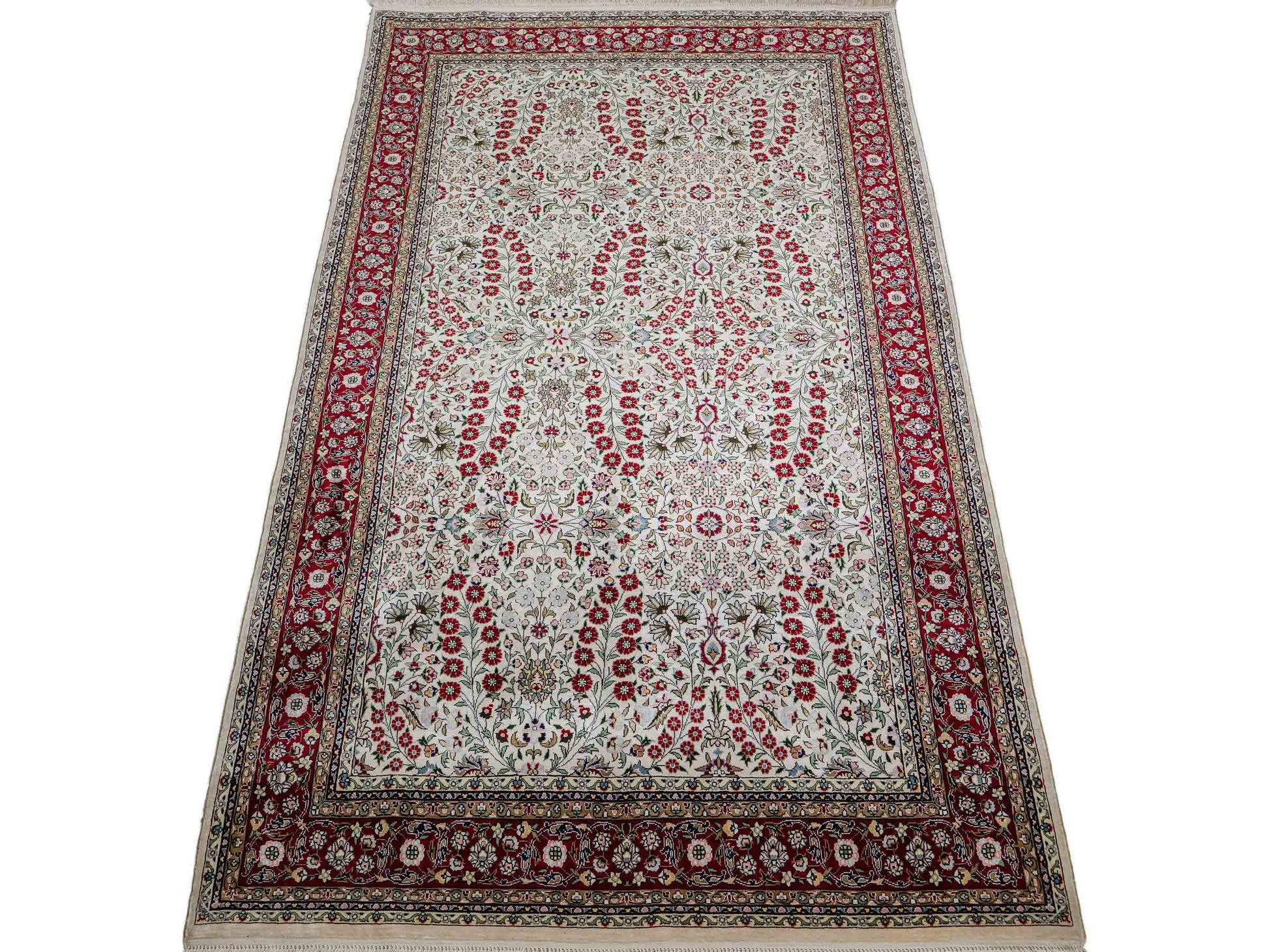 Sehr feiner, handgeknüpfter Khademi Orientteppich mit Hereke Design aus reiner Seide, creme, weiß, rot. 157x94 cm. Vertrieb durch Jupiter Intl.