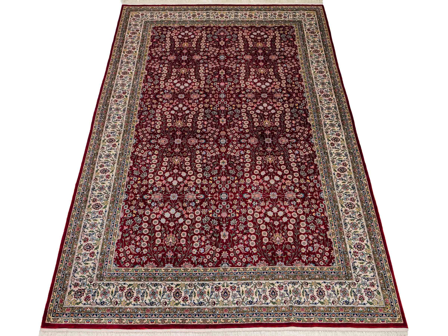 Sehr feiner, handgeknüpfter Khademi Orientteppich mit Hereke Design aus reiner Seide, rot, creme. 184x123 cm. Vertrieb durch Jupiter Intl.