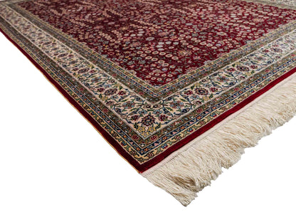 Sehr feiner, handgeknüpfter Khademi Orientteppich mit Hereke Design aus reiner Seide, rot, creme. 184x123 cm. Vertrieb durch Jupiter Intl.