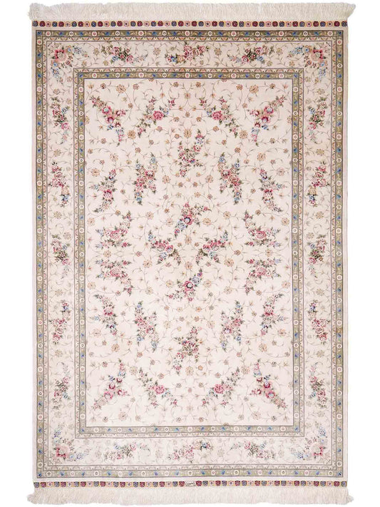 Sehr feiner, handgeknüpfter Khademi Orientteppich mit Hereke Design aus reiner Seide, creme, weiß. 185x124 cm. Vertrieb durch Jupiter Intl.