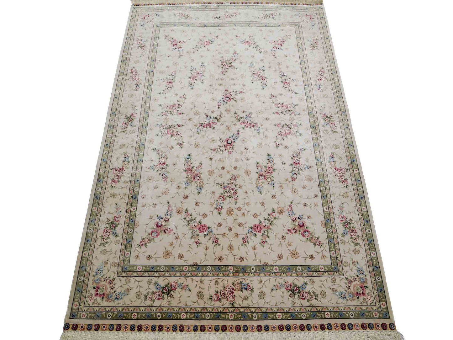 Sehr feiner, handgeknüpfter Khademi Orientteppich mit Hereke Design aus reiner Seide, creme, weiß. 185x124 cm. Vertrieb durch Jupiter Intl.