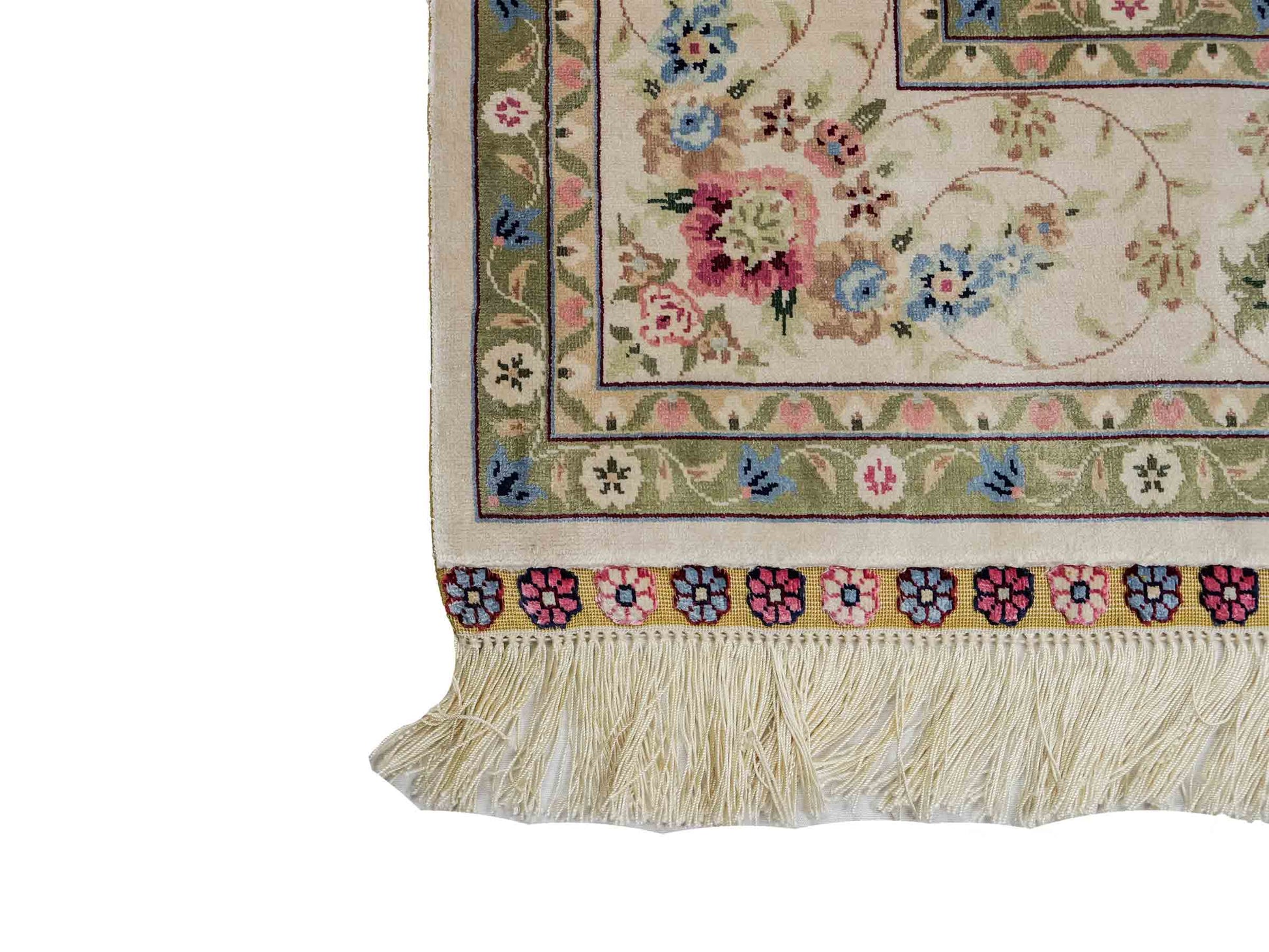 Sehr feiner, handgeknüpfter Khademi Orientteppich mit Hereke Design aus reiner Seide, creme, weiß. 185x124 cm. Vertrieb durch Jupiter Intl.