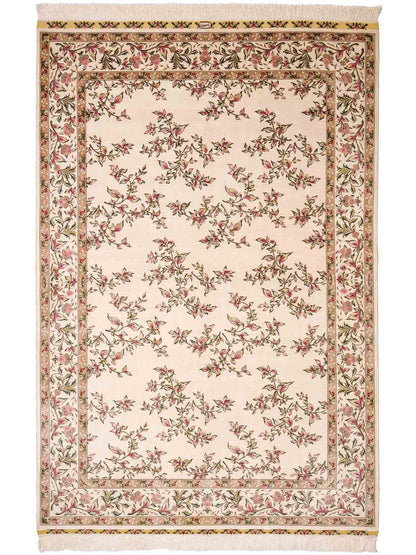 Sehr feiner, handgeknüpfter Khademi Orientteppiche mit Hereke Design aus reiner Seide, creme, weiß. 186x124 cm. Vertrieb durch Jupiter Intl.