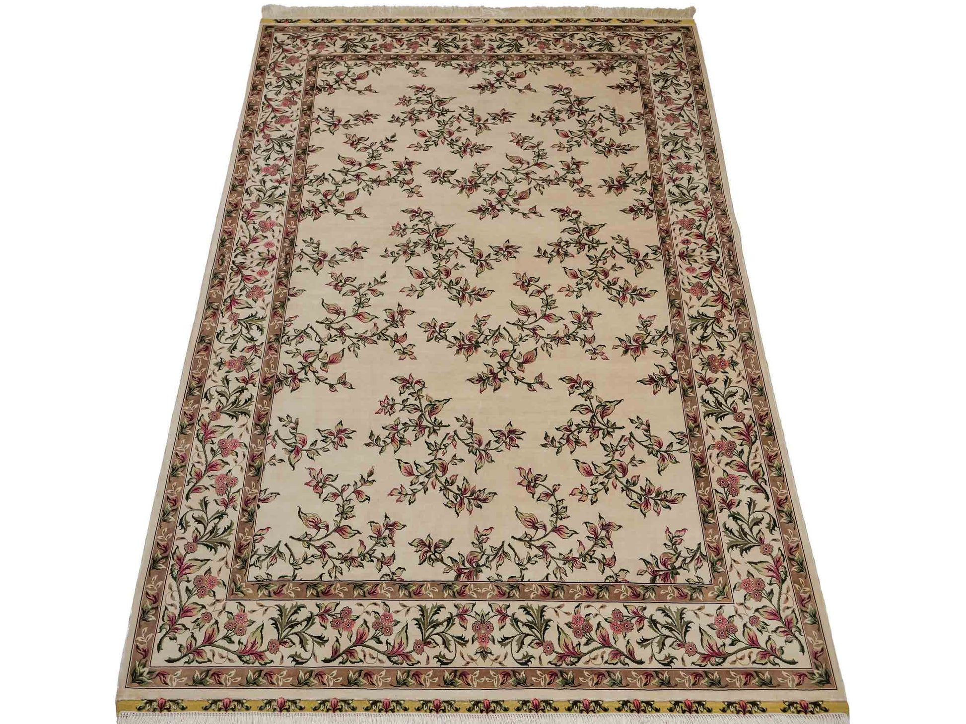 Sehr feiner, handgeknüpfter Khademi Orientteppiche mit Hereke Design aus reiner Seide, creme, weiß. 186x124 cm. Vertrieb durch Jupiter Intl.