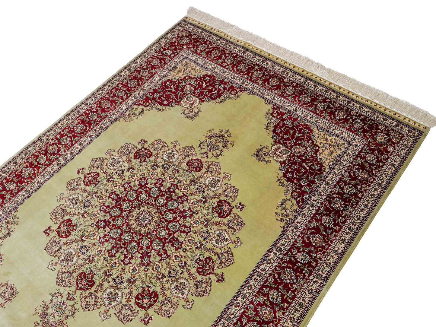 Sehr feiner, handgeknüpfter Khademi Orientteppich mit Hereke Design aus reiner Seide, oliv, rot. 186x124 cm. Vertrieb durch Jupiter Intl.