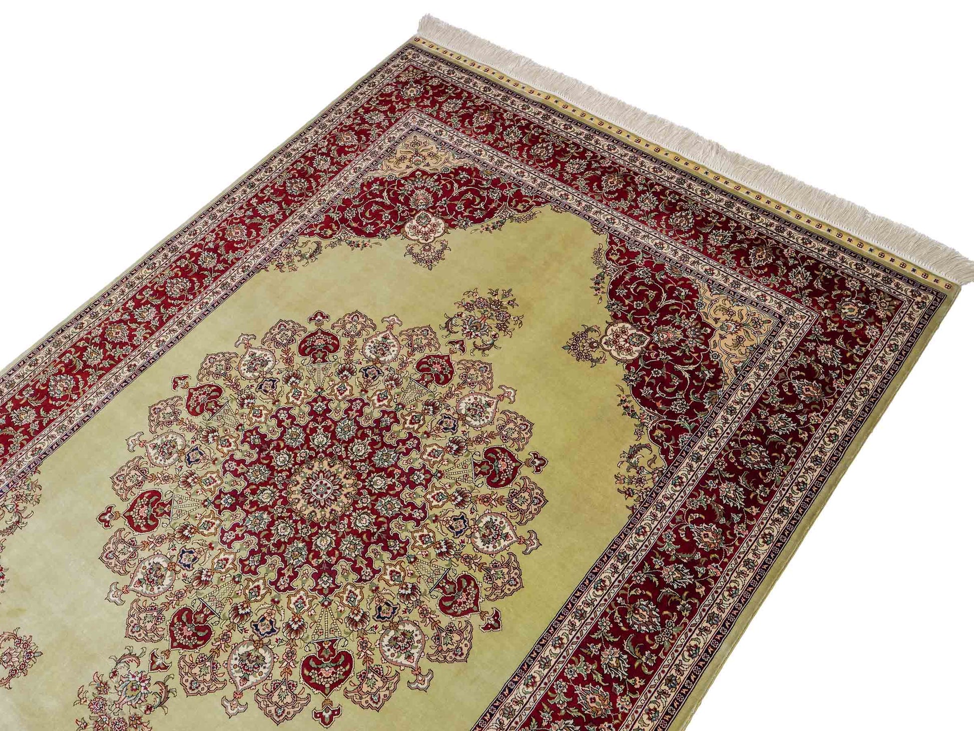 Sehr feiner, handgeknüpfter Khademi Orientteppich mit Hereke Design aus reiner Seide, oliv, rot. 186x124 cm. Vertrieb durch Jupiter Intl.