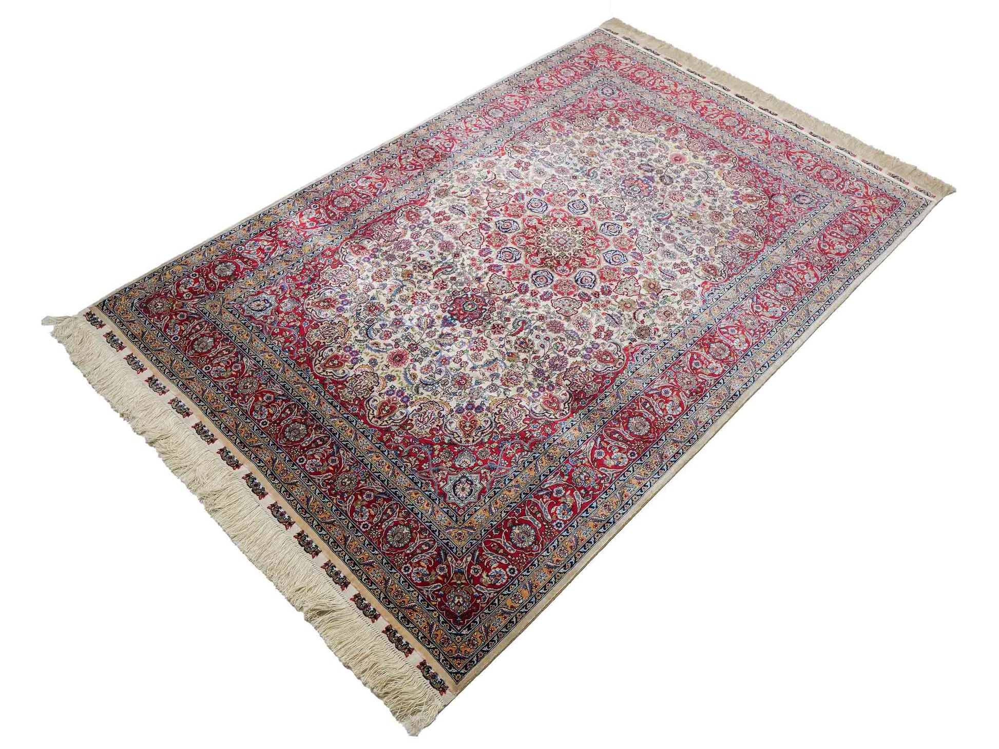 Sehr feiner, handgeknüpfter Khademi Orientteppich mit Hereke Design aus reiner Seide, rot, creme. 189x124 cm. Vertrieb durch Jupiter Intl.