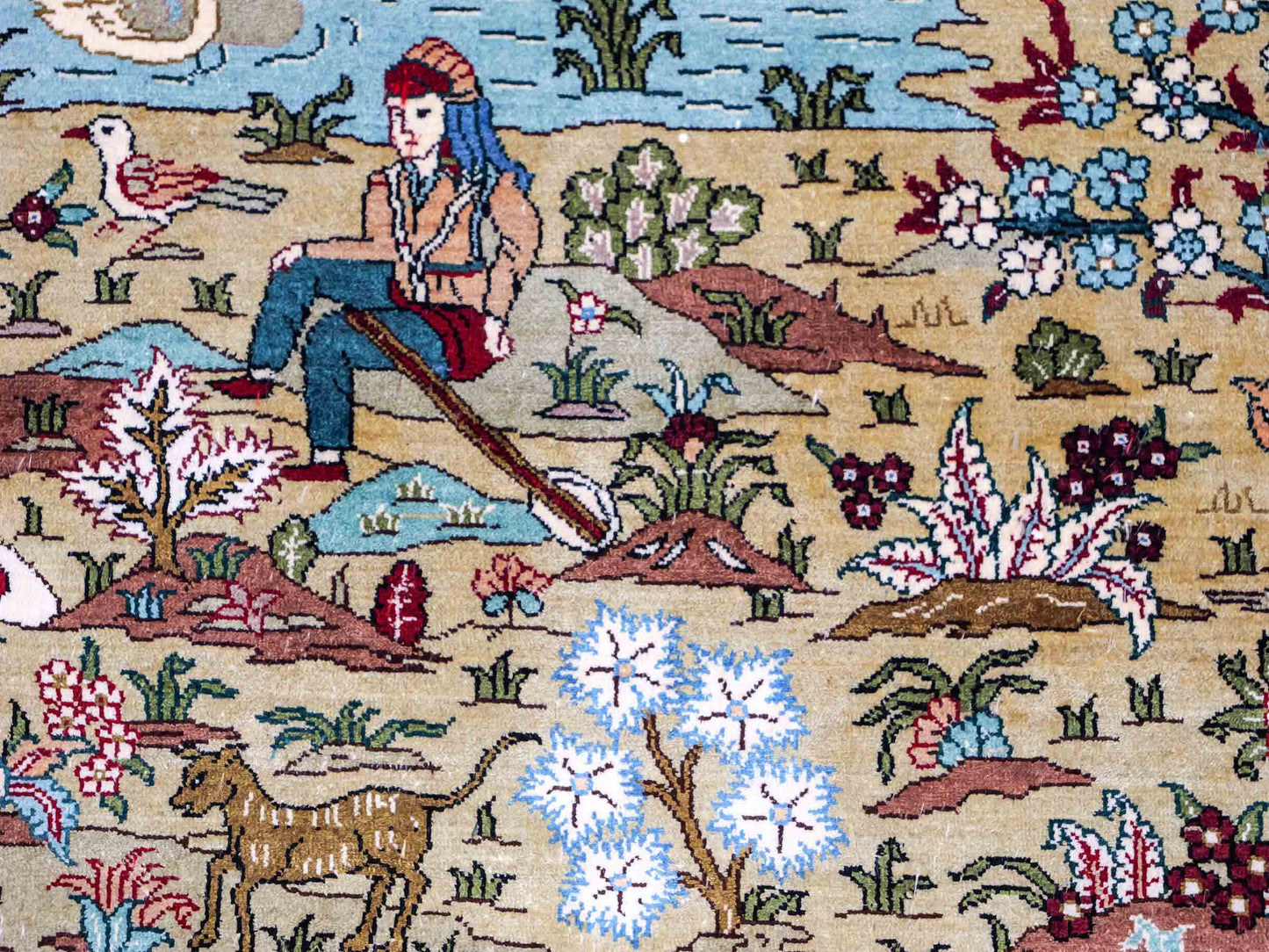 Sehr feiner, handgeknüpfter Khademi Orientteppich mit Hereke Design aus reiner Seide, rot, multicolor. 190x124 cm. Vertrieb durch Jupiter Intl.