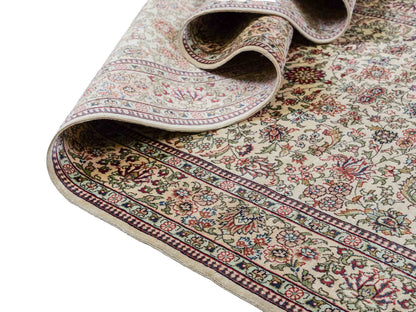 Sehr feiner, handgeknüpfter Khademi Orientteppich Läufer mit Hereke Design aus purer Seide, creme, weiß, beige. 304x76 cm. Vertrieb durch Jupiter Intl.