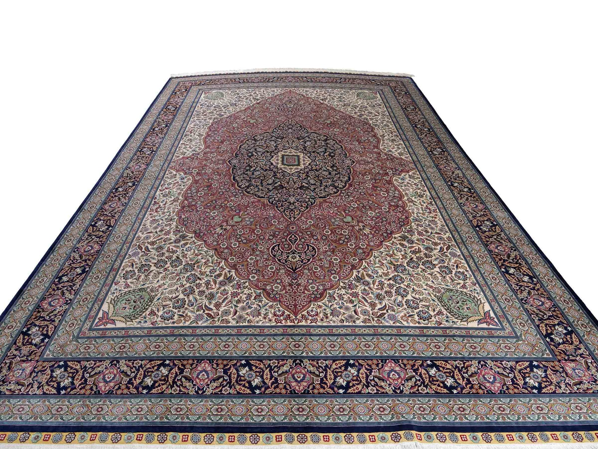 Sehr feiner, handgeknüpfter Khademi Orientteppich mit Hereke Design aus reiner Seide, rosa, blau, weiß. 370x279 cm. Vertrieb durch Jupiter Intl.