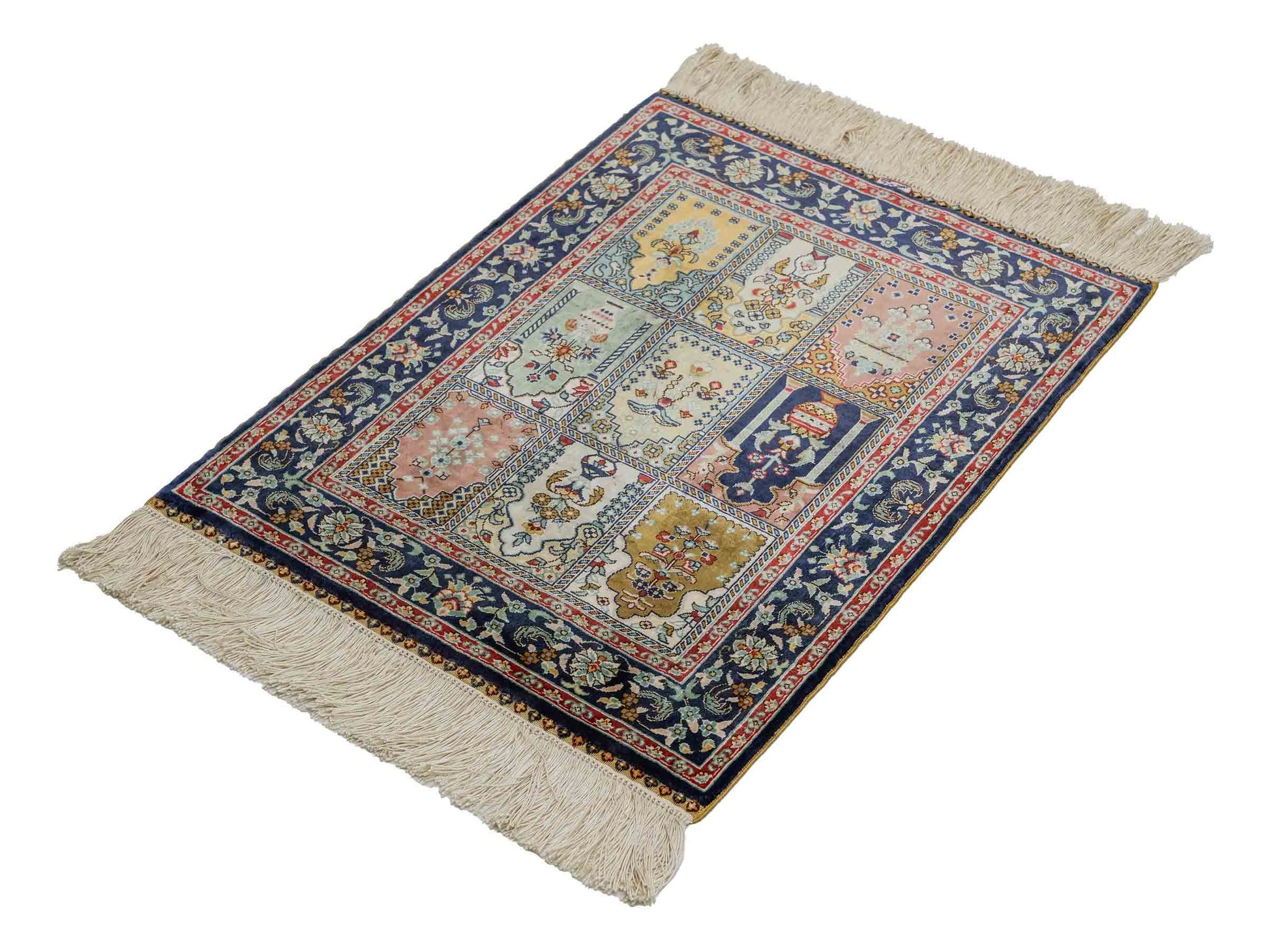 Sehr feiner, handgeknüpfter Khademi Orientteppich aus reiner Seide mit Hereke Design, blau, multicolor. 61x47 cm. Vertrieb durch Jupiter Intl.