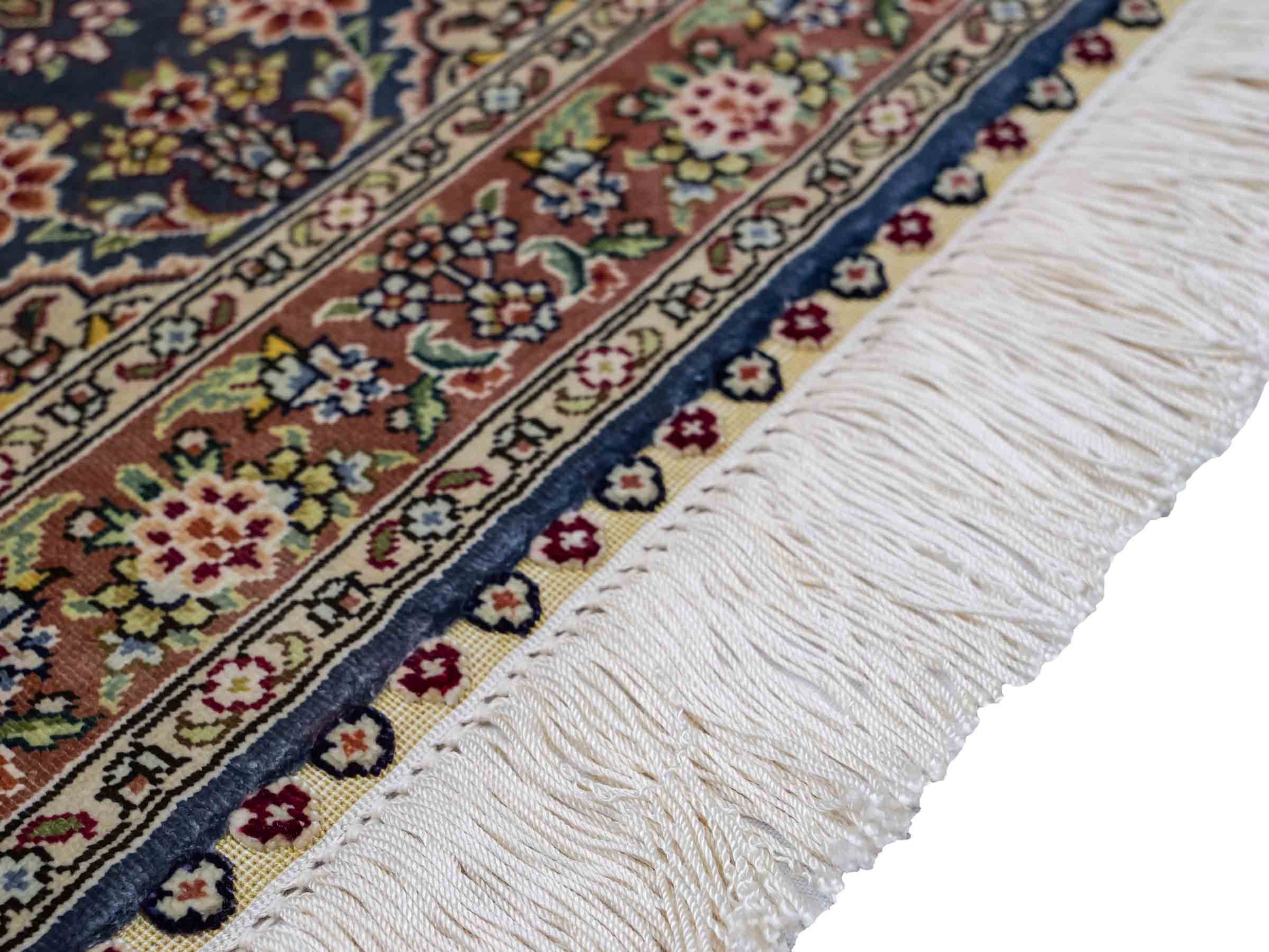 Sehr feiner, handgeknüpfter Khademi Orientteppich mit Hereke Design aus reiner Seide, blau, braun. 62x47 cm. Vertrieb durch Jupiter Intl.