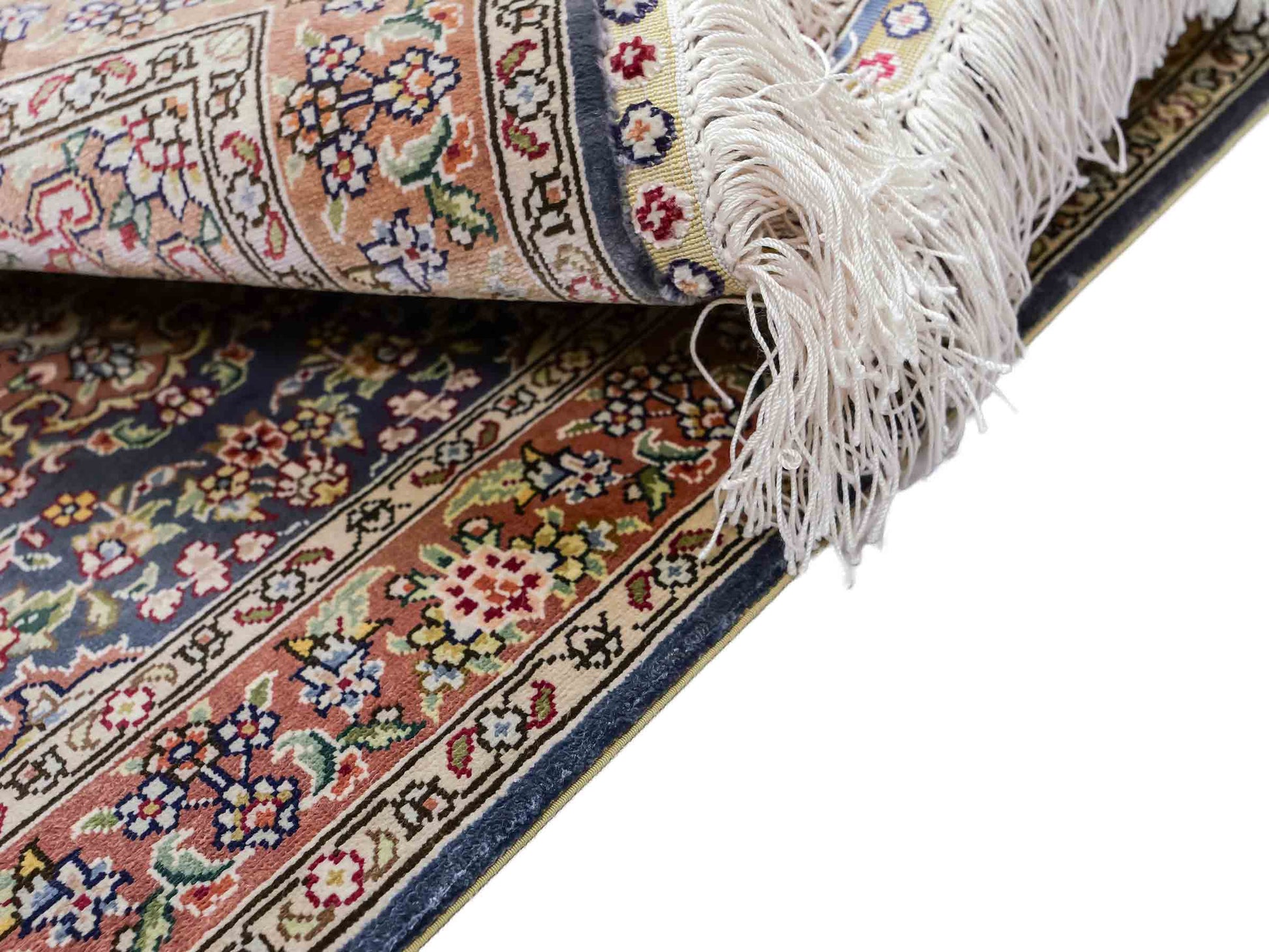Sehr feiner, handgeknüpfter Khademi Orientteppich mit Hereke Design aus reiner Seide, blau, braun. 62x47 cm. Vertrieb durch Jupiter Intl.