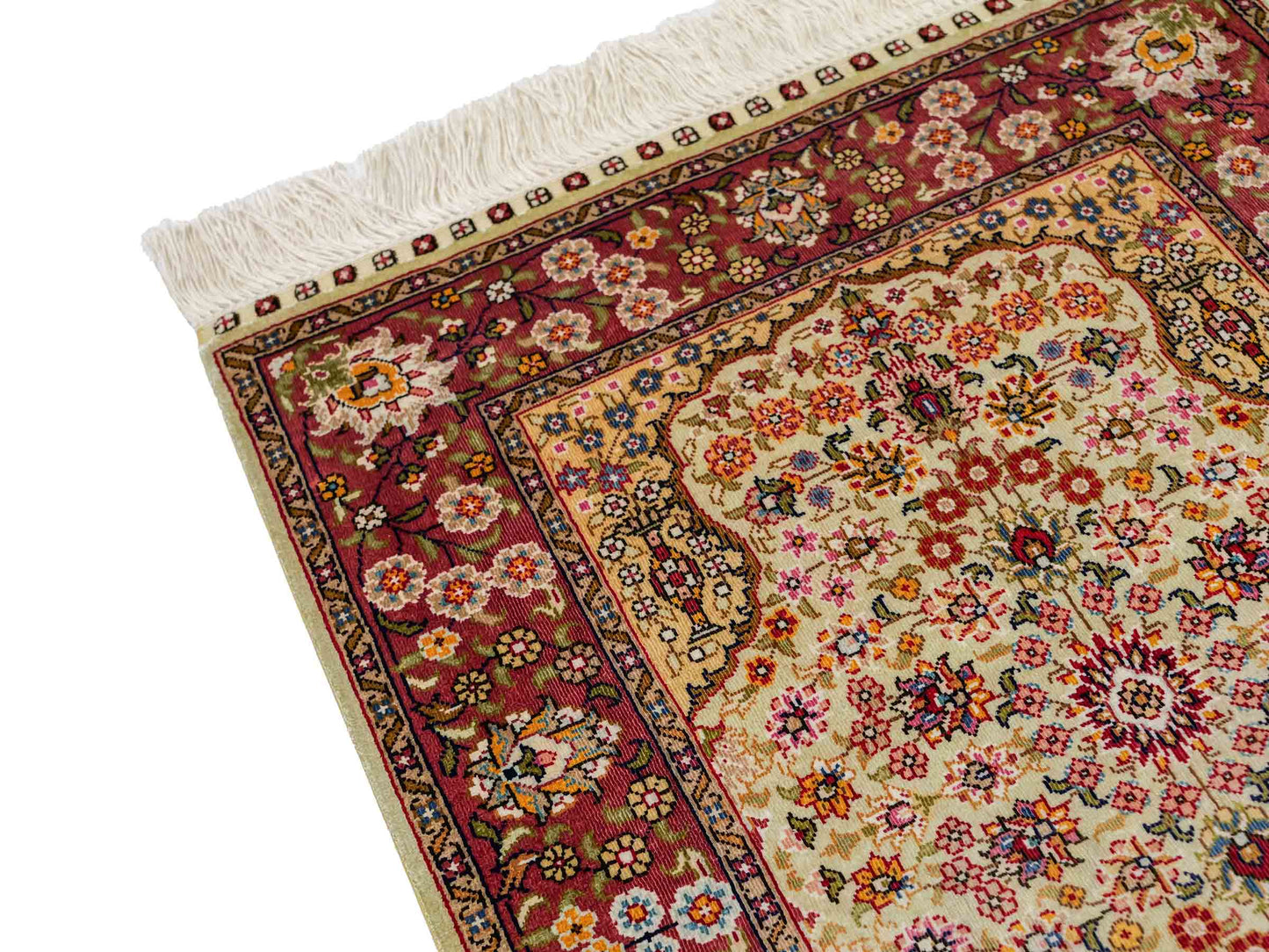 Sehr feiner, handgeknüpfter Khademi Orientteppich mit Hereke Design aus reiner Seide, creme, oliv, rosa. 62x48 cm. Vertrieb durch Jupiter Intl.