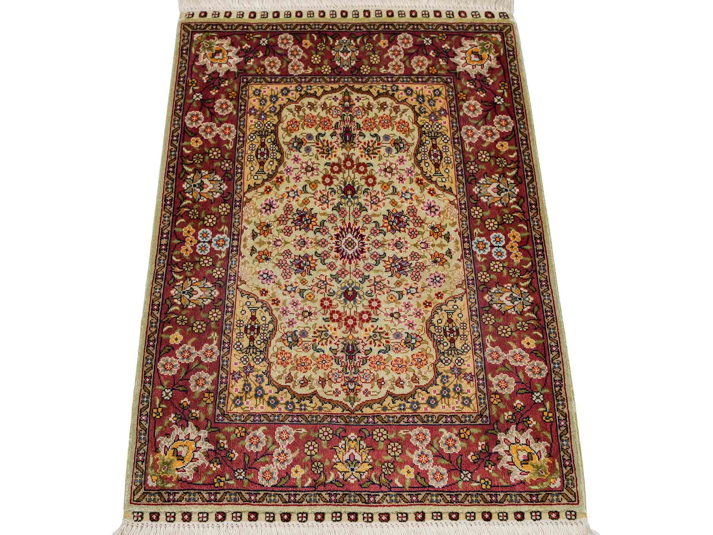 Sehr feiner, handgeknüpfter Khademi Orientteppich mit Hereke Design aus reiner Seide, creme, oliv, rosa. 62x48 cm. Vertrieb durch Jupiter Intl.