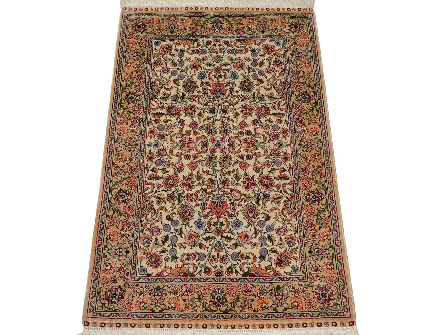 Sehr feiner, handgeknüpfter Khademi Orientteppich mit Hereke Design aus reiner Seide, beige, creme, weiß. 92x63 cm. Vertrieb durch Jupiter Intl.