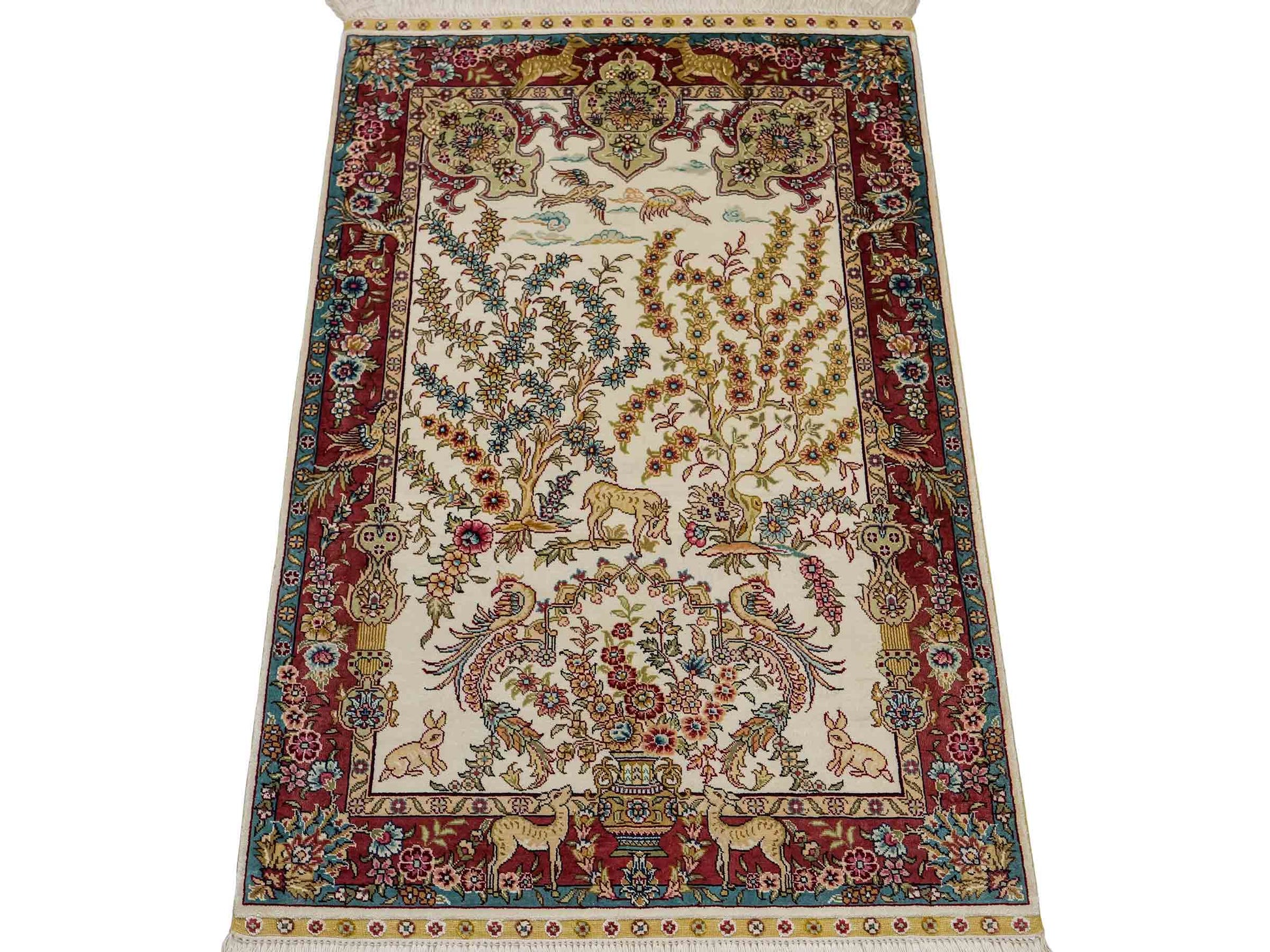 Sehr feiner, handgeknüpfter Khademi Orientteppich mit Hereke Design aus reiner Seide, creme, weiß, rosa, blau. 92x63 cm. Vertrieb durch Jupiter Intl.