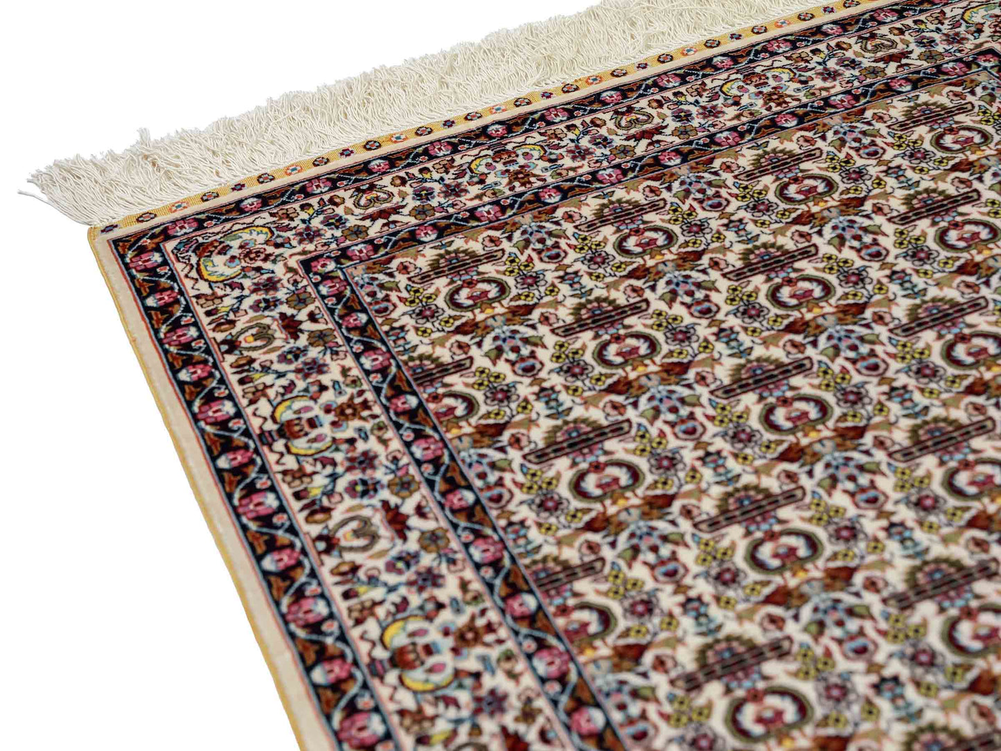 Sehr feiner, handgeknüpfter Khademi Orientteppich mit Hereke Design aus reiner Seide, weiß, creme. 93x61 cm. Vertrieb durch Jupiter Intl.