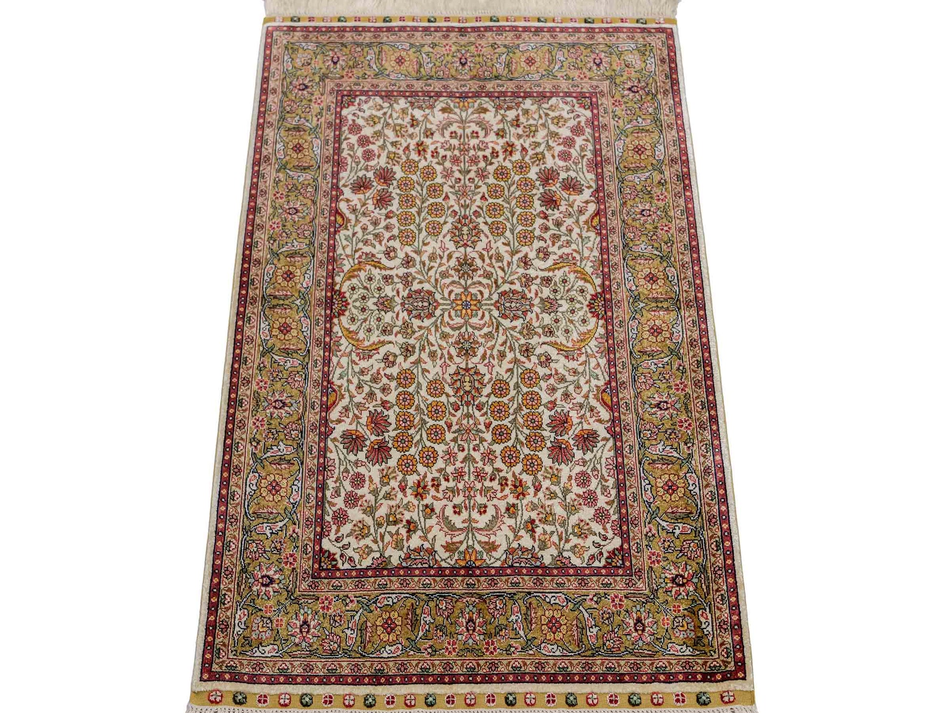 Sehr feiner, handgeknüpfter Khademi Orientteppich mit Hereke Design aus reiner Seide, creme, beige, weiß. Vertrieb durch Jupiter Intl.