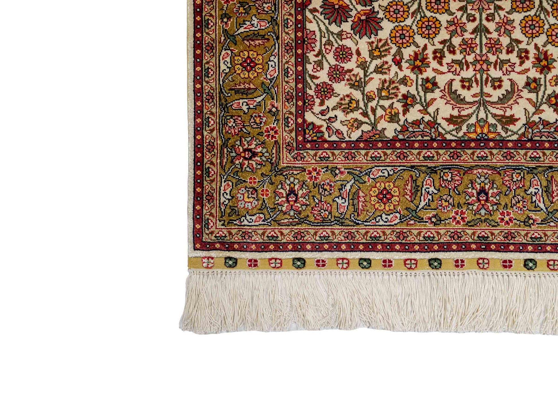 Sehr feiner, handgeknüpfter Khademi Orientteppich mit Hereke Design aus reiner Seide, creme, beige, weiß. Vertrieb durch Jupiter Intl.
