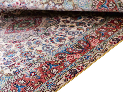 Sehr feiner, handgeknüpfter Khademi Orientteppich mit Hereke Design aus reiner Seide, creme, weiß, rosa. 93x63 cm. Verkauf durch Jupiter Intl.