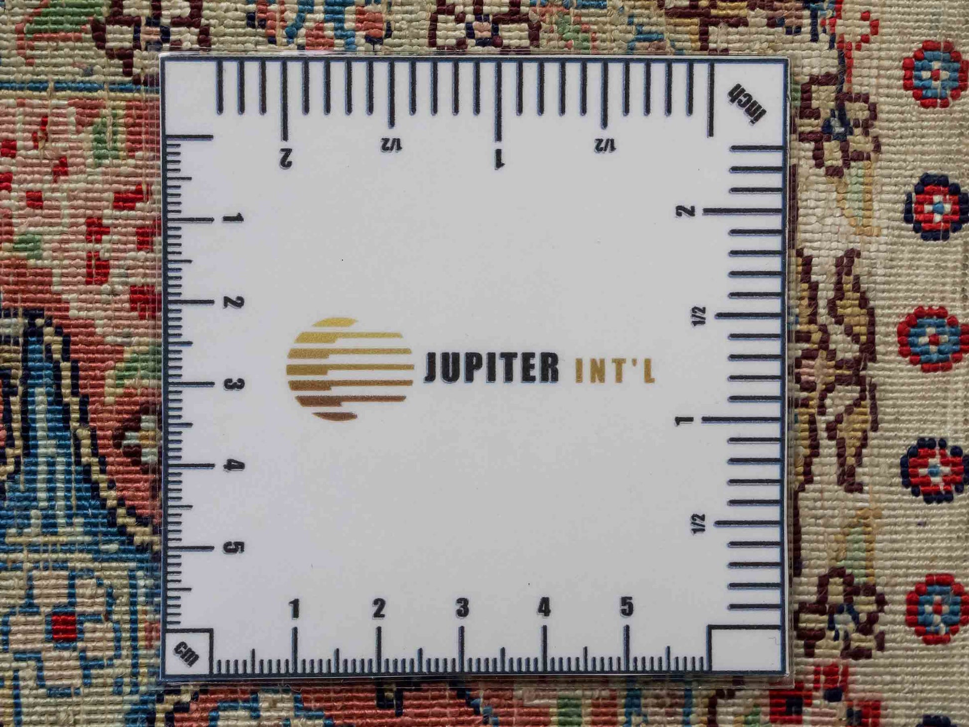 Sehr feiner, handgeknüpfter Khademi Orientteppich mit Hereke Design aus reiner Seide, creme, weiß, rosa. 93x63 cm. Verkauf durch Jupiter Intl.