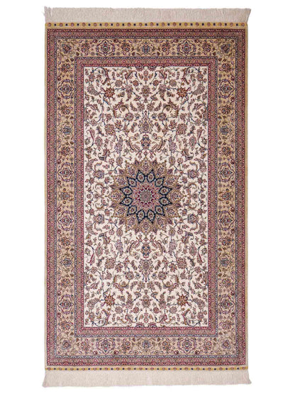 Sehr feiner, handgeknüpfter Khademi Nain Orientteppich aus Seide, weiß, creme. 153x95 cm. Vertrieb durch Jupiter Intl.