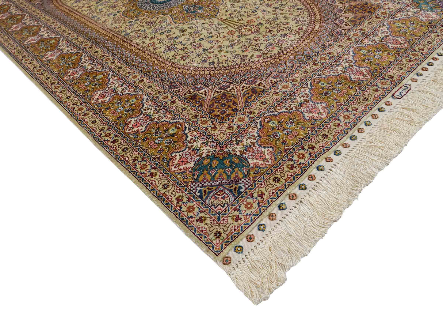 Sehr feiner, handgeknüpfter Khademi Orientteppich mit Nain Design aus Seide, gold, creme, blau. 154x95 cm. Vertrieb durch Jupiter Intl.