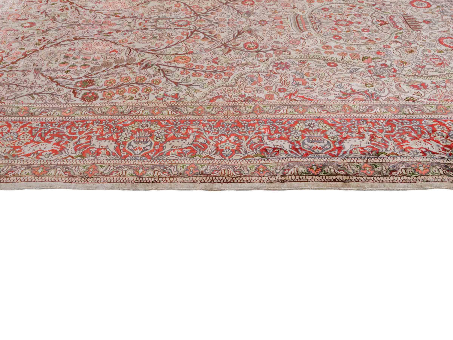 Handgeknüpfter Sino Hereke Seidenteppich von Khademi aus Seide, cremeweiß, rot. Chinesischer Teppich, durchgemustert. Orientteppich, von Hand geknüpft in China. Größe: 154 cm x 98 cm. Teppichnummer: DB3-1002. Verkauf durch Jupiter Intl.